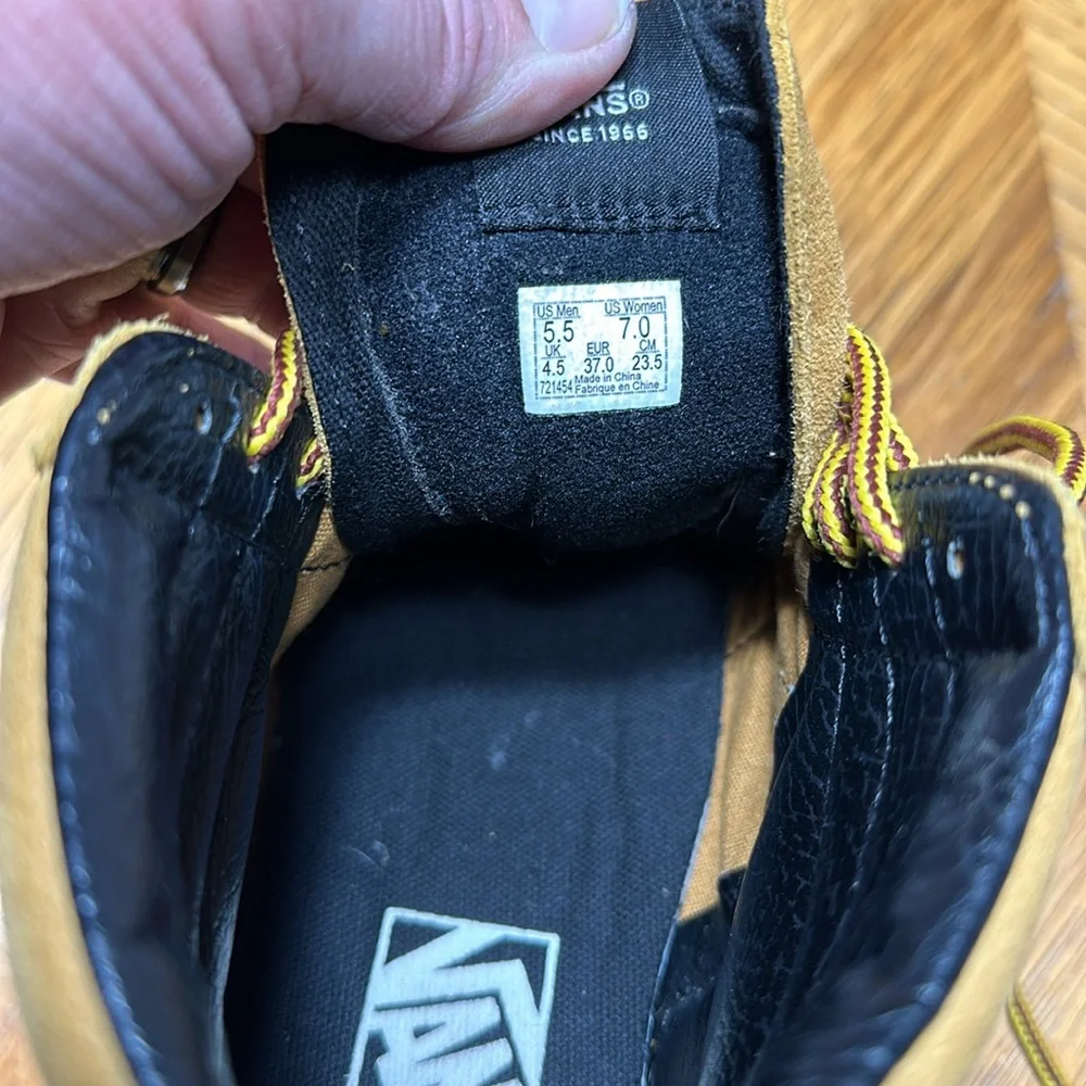 VANS Suede Sk8-Hi Skate Shoe - Wheat / Black - Picture 13 of 16